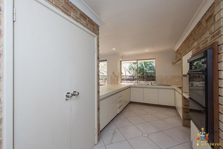 Photo - 57 Portcullis Drive, Willetton WA 6155 - Image 13