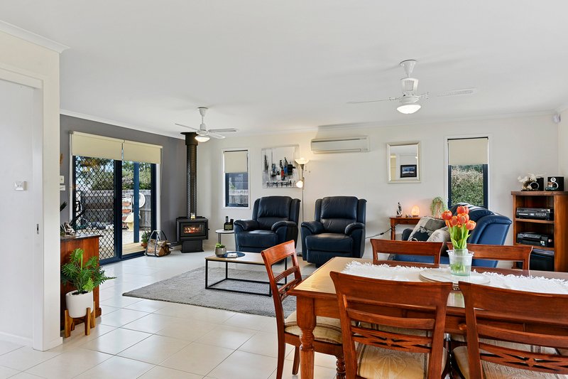 Photo - 57 Provence Drive, Carlton TAS 7173 - Image 6