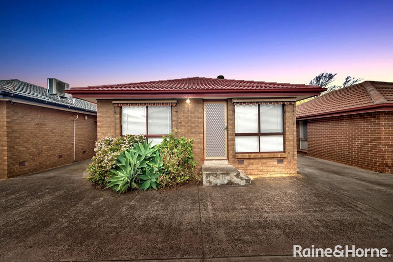 5/7 Raymond Street, Melton South VIC 3338