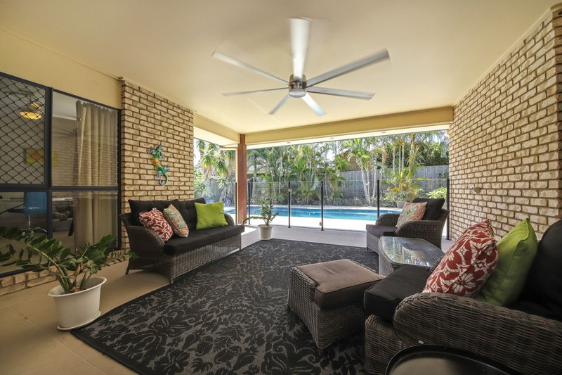 Photo - 57 Raynbird Place, Carseldine QLD 4034 - Image 19