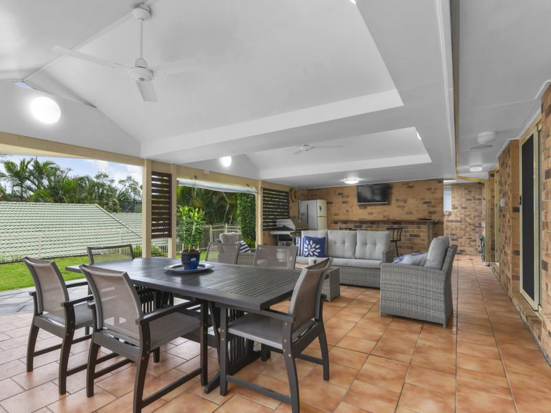 Photo - 57 Saturn Crescent, Bridgeman Downs QLD 4035 - Image 3