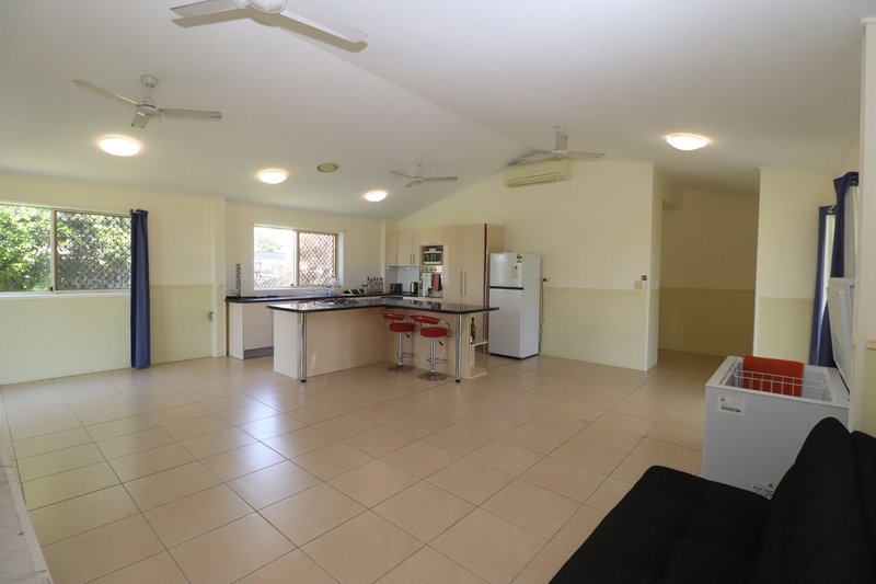 Photo - 57 Scott Street, Halifax QLD 4850 - Image 3