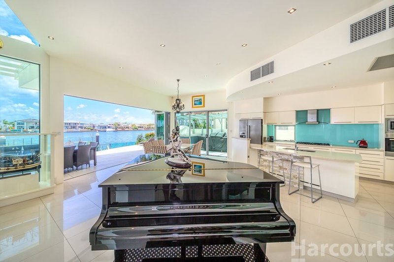 Photo - 57 Seaside Dr , Banksia Beach QLD 4507 - Image 12