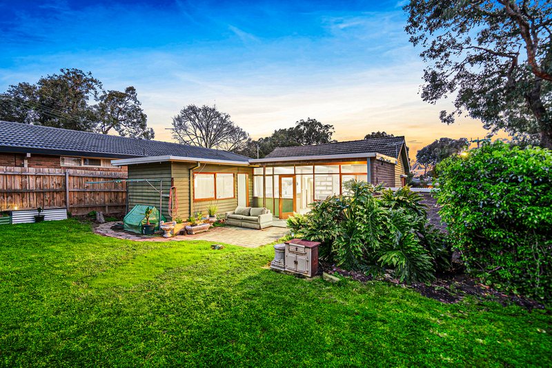 Photo - 57 Shady Grove, Forest Hill VIC 3131 - Image 6