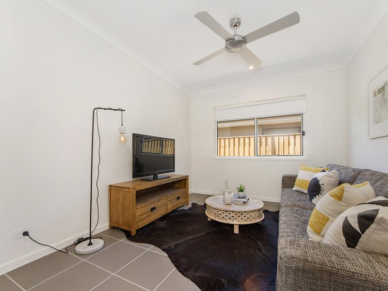 Photo - 57 Stephens Street, Upper Coomera QLD 4209 - Image 5