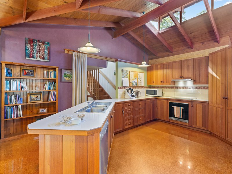 Photo - 57 Strathmore Crescent, Kalaru NSW 2550 - Image 8