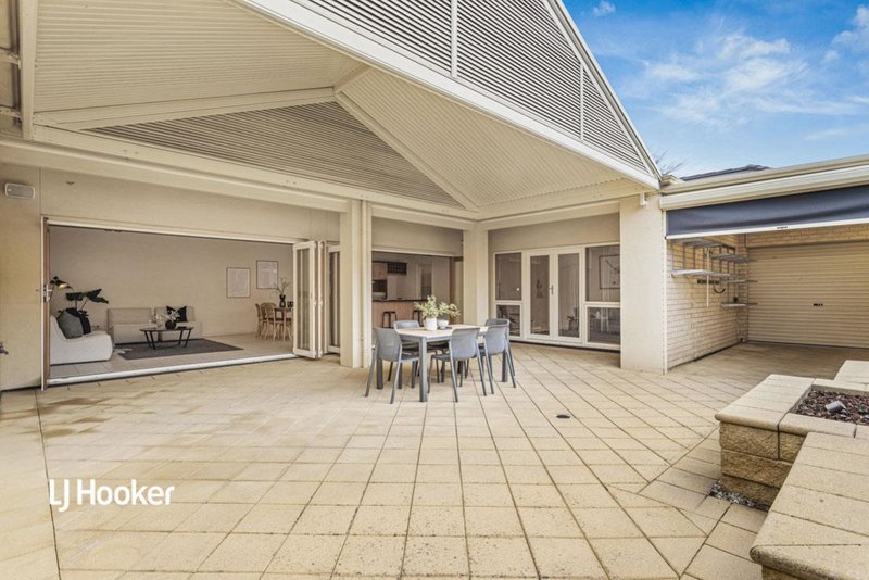 Photo - 57 Swan Circuit, Mawson Lakes SA 5095 - Image 18