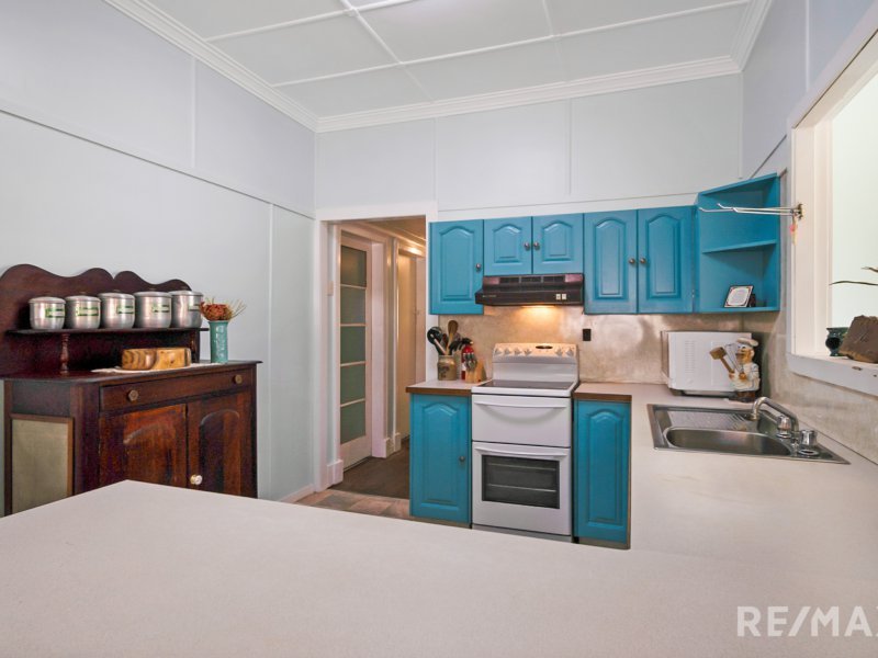 Photo - 57 The Grange Road, Gleneagle QLD 4285 - Image 7