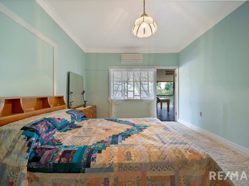 Photo - 57 The Grange Road, Gleneagle QLD 4285 - Image 10