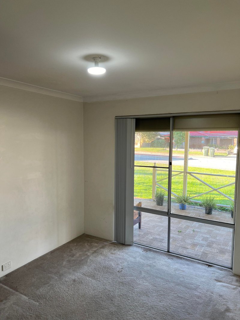 Photo - 57 Thorburn Avenue, Beechboro WA 6063 - Image 10