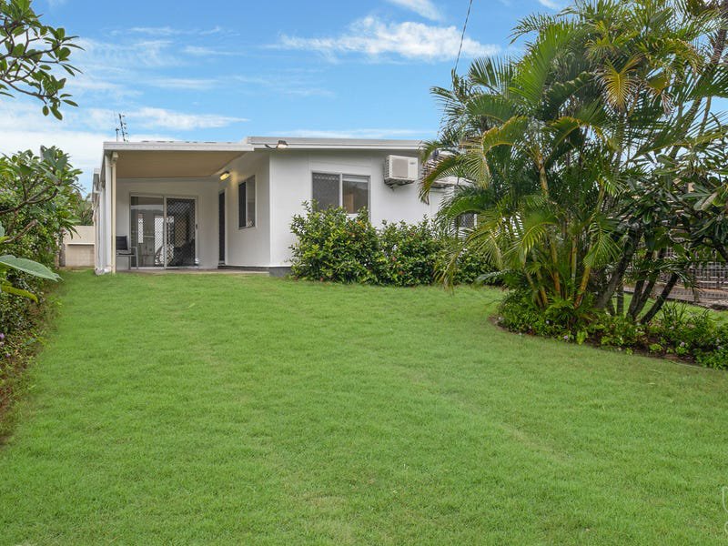 Photo - 57 Todd Avenue, Yeppoon QLD 4703 - Image 4