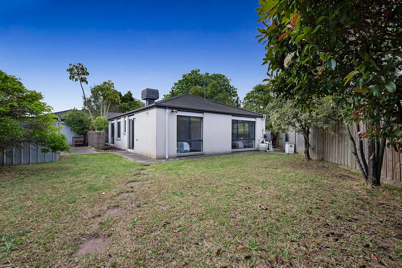 Photo - 57 Townview Avenue, Wantirna South VIC 3152 - Image 15