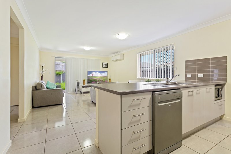 Photo - 57 Tribeca Circuit, North Lakes QLD 4509 - Image 2