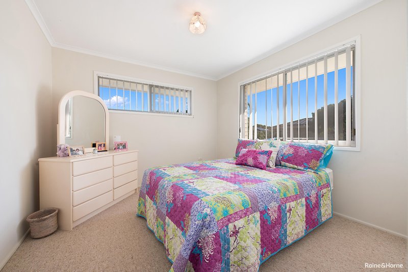 Photo - 57 Tristan Street, Carindale QLD 4152 - Image 4