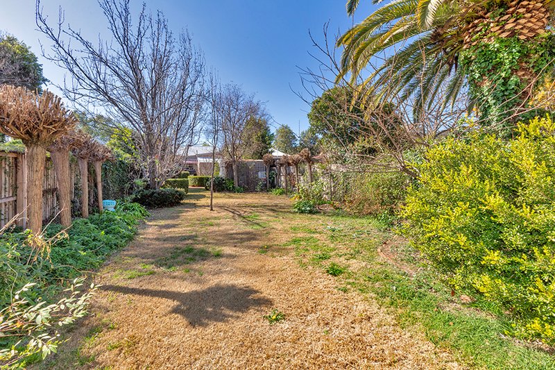 Photo - 57 Upper Street, Tamworth NSW 2340 - Image 17