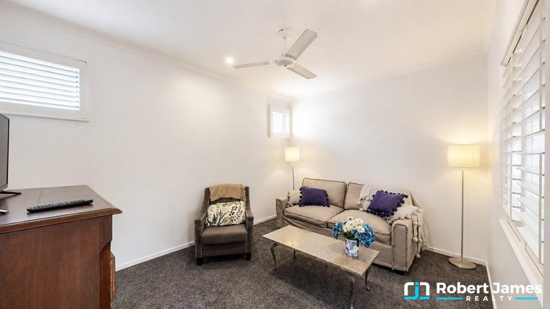 Photo - 57 Ward Street, Tewantin QLD 4565 - Image 8