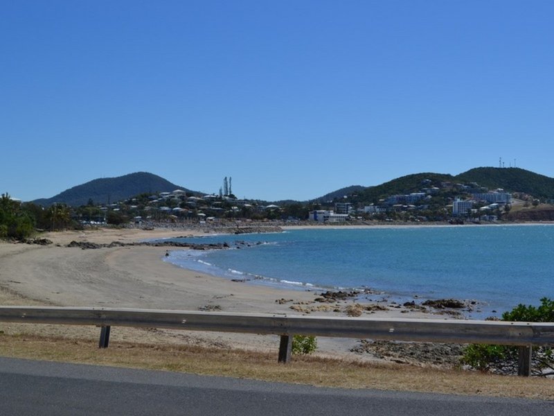 Photo - 57 Wattle Grove, Cooee Bay QLD 4703 - Image 2