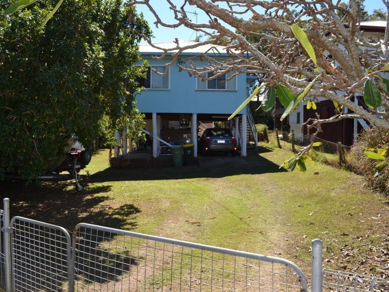 Photo - 57 Wattle Grove, Cooee Bay QLD 4703 - Image 3