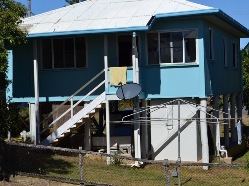 Photo - 57 Wattle Grove, Cooee Bay QLD 4703 - Image 5