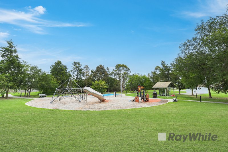 Photo - 57 Waverley Park Drive, Cranbourne North VIC 3977 - Image 15