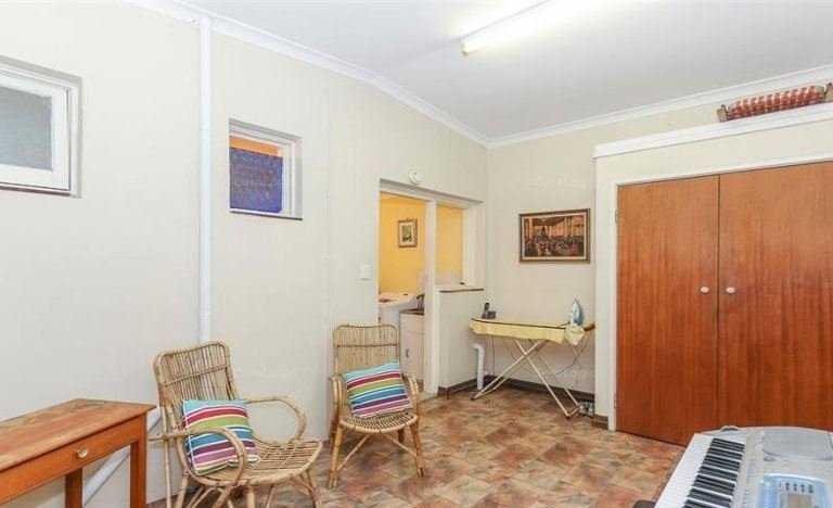 Photo - 57 Westlake Road, Morley WA 6062 - Image 6