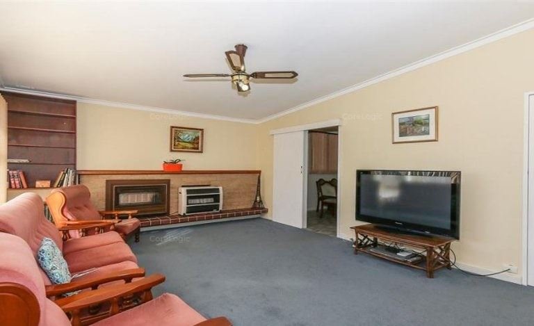 Photo - 57 Westlake Road, Morley WA 6062 - Image 7