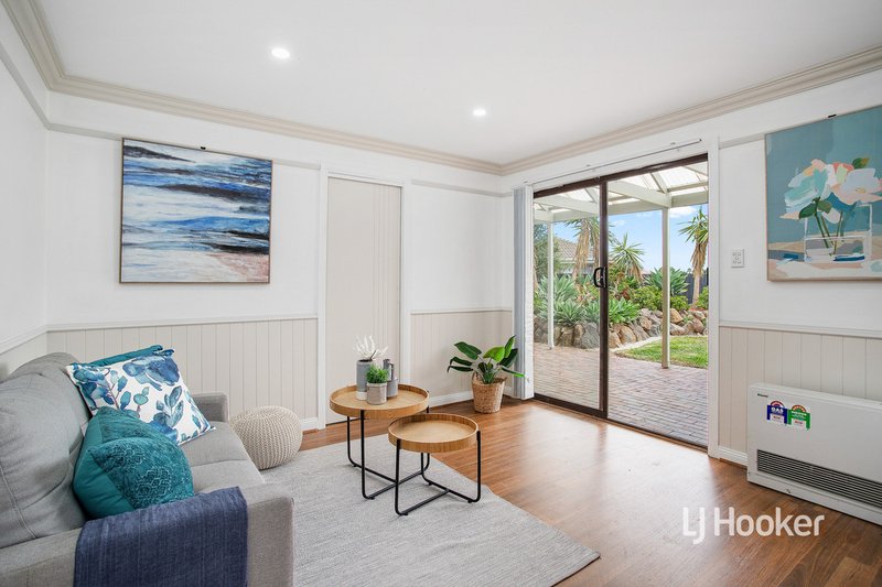 Photo - 57 Whitsunday Drive, Hoppers Crossing VIC 3029 - Image 3