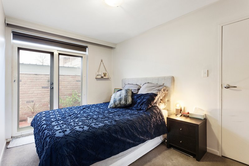 Photo - 5/7 Wild Cherry Road, Ormond VIC 3204 - Image 3