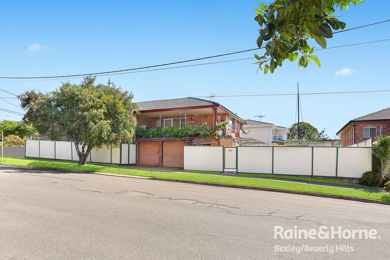 Photo - 57 Willington Street, Turrella NSW 2205 - Image 8