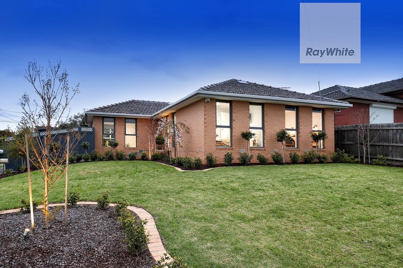 Photo - 57 Wolverton Drive, Gladstone Park VIC 3043 - Image 2