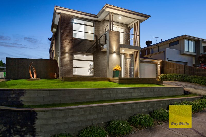 Photo - 57 Woolondoon Drive, Highton VIC 3216 - Image 3