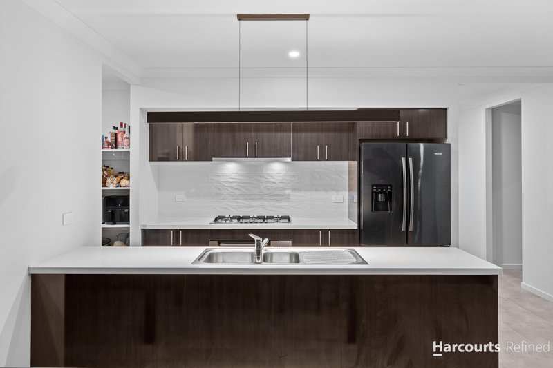 Photo - 57 Yellowstone Circuit, Yarrabilba QLD 4207 - Image 3