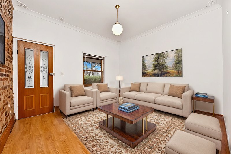 Photo - 57 Young Street, Annandale NSW 2038 - Image 2