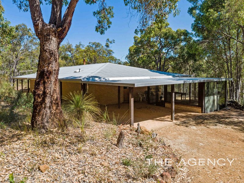 570 Clare Road, Hovea WA 6071