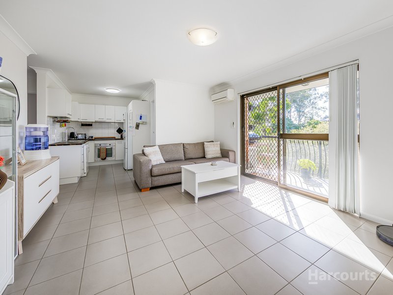 Photo - 5/70 Hilltop Avenue, Chermside QLD 4032 - Image 2