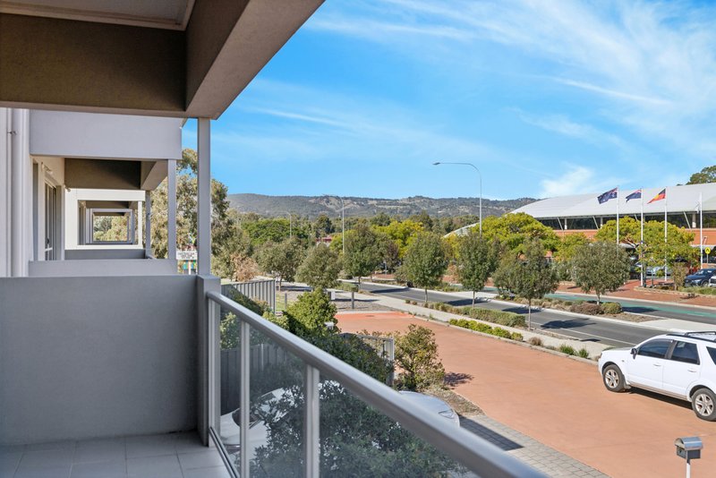 Photo - 570 Montague Road, Modbury North SA 5092 - Image 3