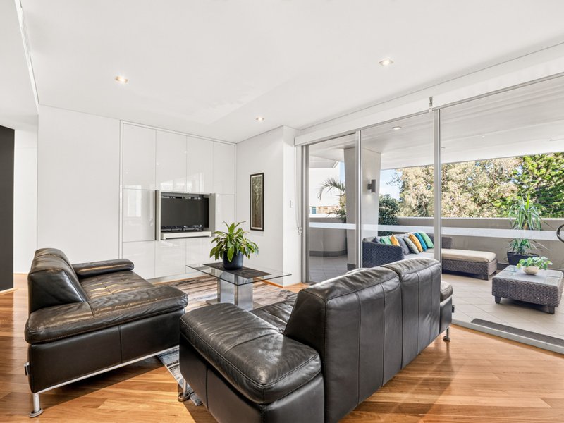 Photo - 5/70 Wittenoom Street, East Perth WA 6004 - Image 4