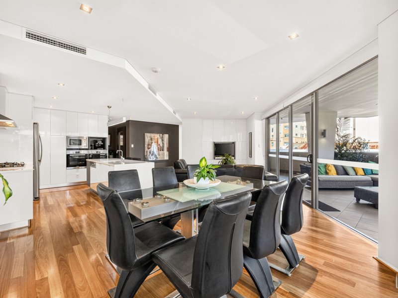 Photo - 5/70 Wittenoom Street, East Perth WA 6004 - Image 5