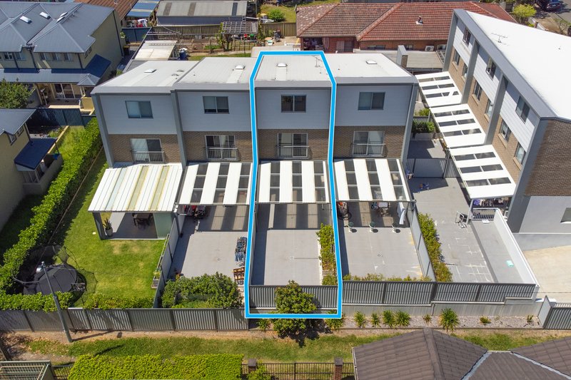 Photo - 5/71 Deakin Street, Silverwater NSW 2128 - Image 2