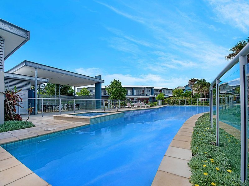 Photo - 57/1 Manacor Place, Coombabah QLD 4216 - Image 13