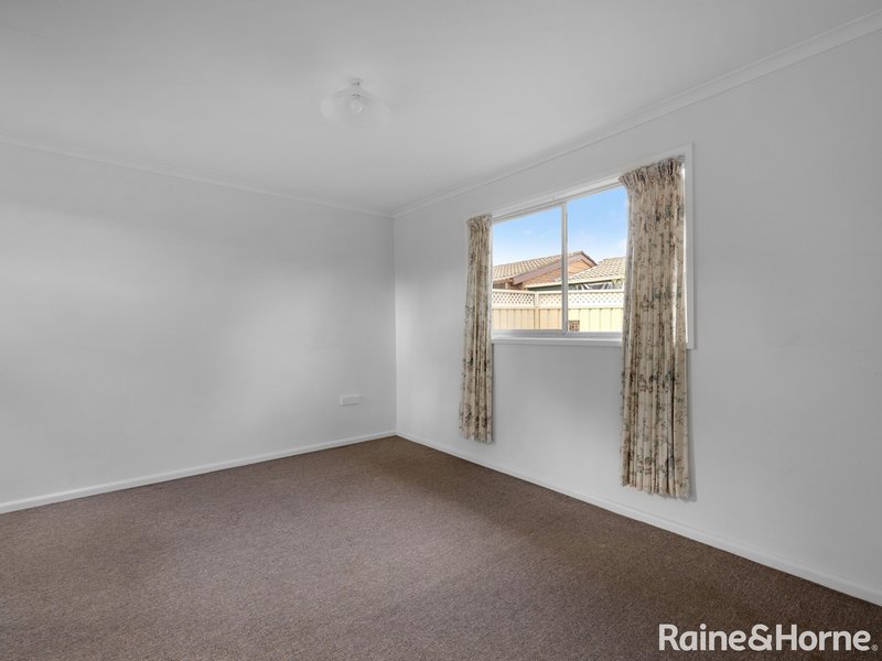 Photo - 5/71 Suttor Street, Windradyne NSW 2795 - Image 6