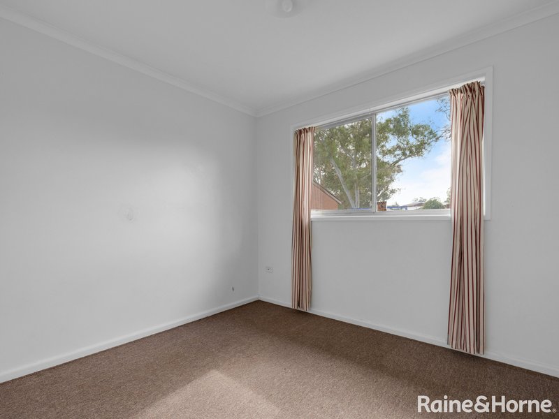 Photo - 5/71 Suttor Street, Windradyne NSW 2795 - Image 9