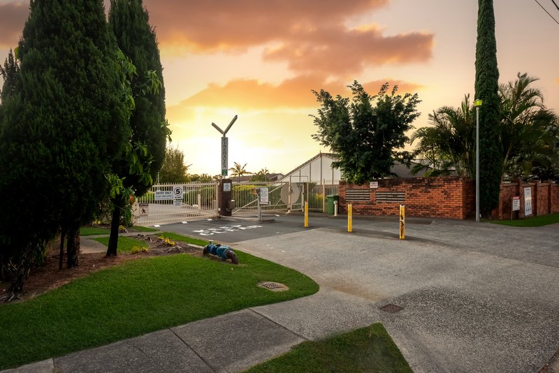 Photo - 57/176-184 Ewing Road, Woodridge QLD 4114 - Image 2