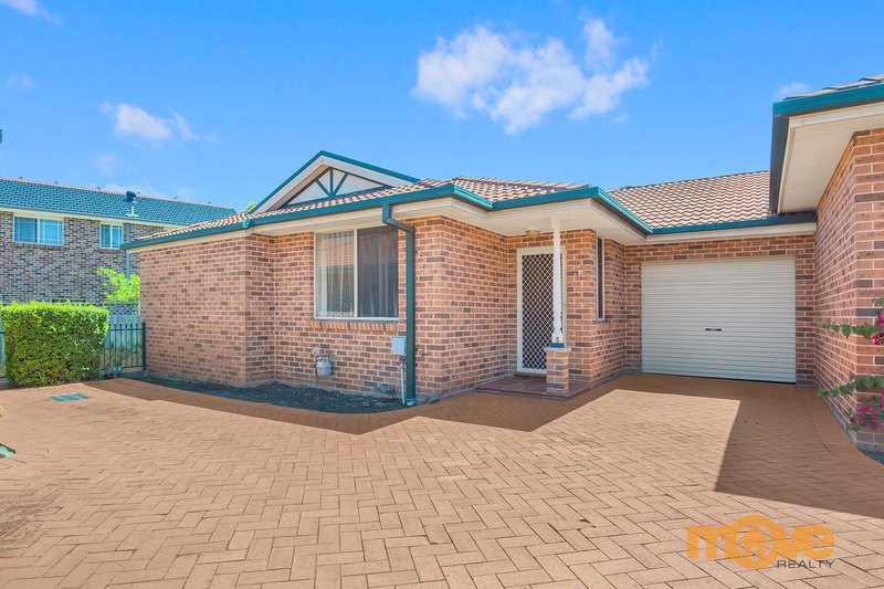 5/72 Ballandella Road, Toongabbie NSW 2146