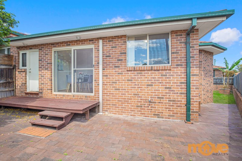 Photo - 5/72 Ballandella Road, Toongabbie NSW 2146 - Image 10