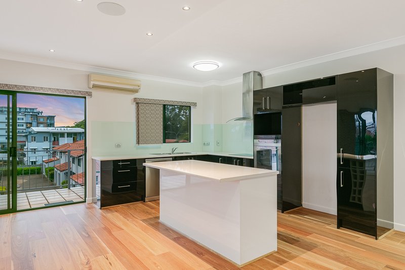 Photo - 57/2 Queen Street, Cleveland QLD 4163 - Image 5