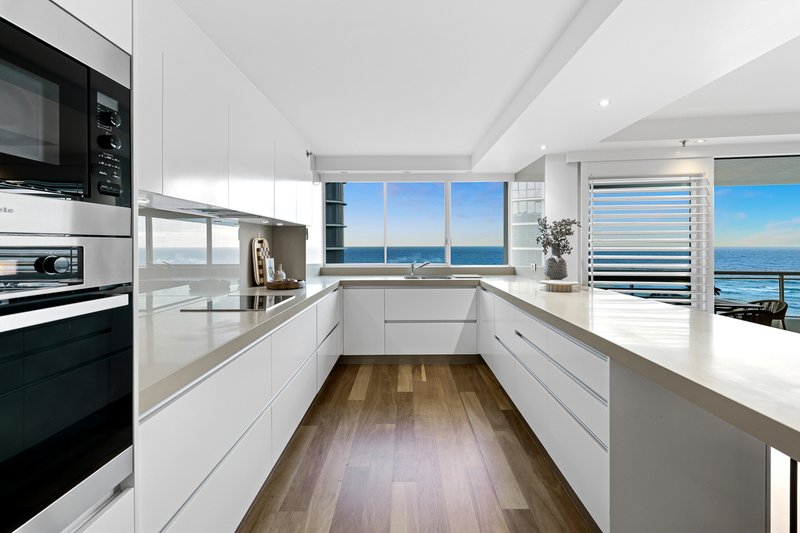 Photo - 57/3 Cunningham Avenue, Main Beach QLD 4217 - Image 1