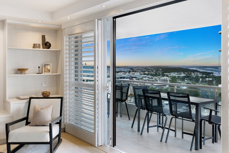 Photo - 57/3 Cunningham Avenue, Main Beach QLD 4217 - Image 8