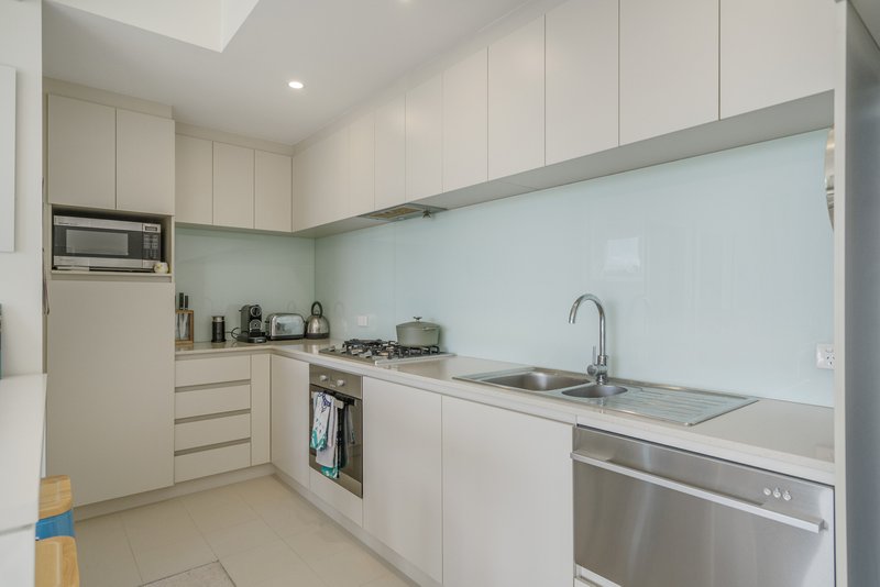 Photo - 57/37 Orsino Boulevard, North Coogee WA 6163 - Image 4