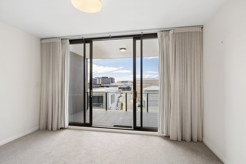 Photo - 57/37 Orsino Boulevard, North Coogee WA 6163 - Image 22